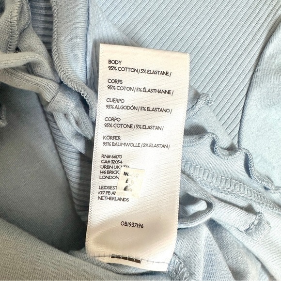 Kimchi Blue Urban Outfitters Light Blue Ribbed Ruffled Top XS - Picture 7 of 8